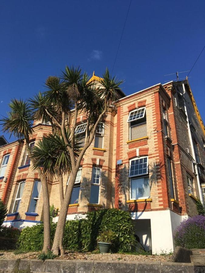 The Attic Apartment At Number 54 Ilfracombe Exterior photo